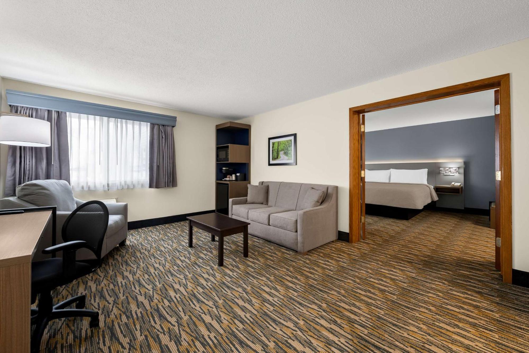 Best Western Inn Rice Lake Exterior photo
